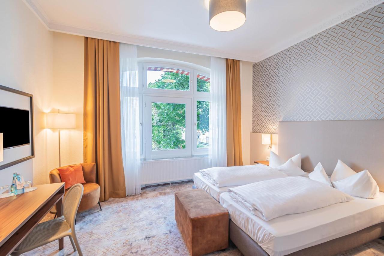 Hotel Villa Am Kurpark Bad Homburg vor der Höhe Exterior foto